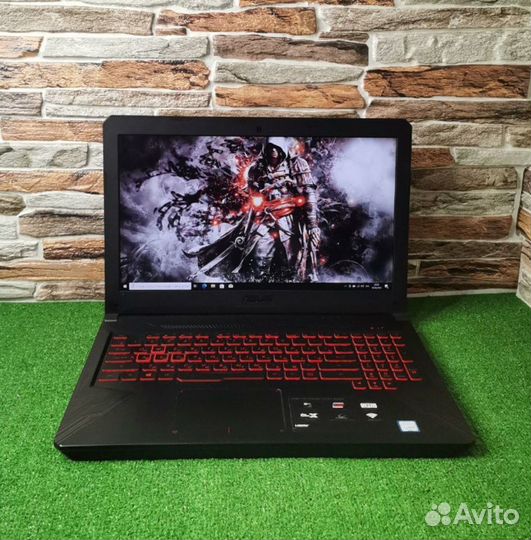 Игровой ноутбук Asus tuf i7 8го/GTX 1050 4Гб/ssd