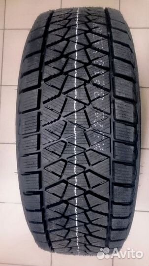 Bridgestone Blizzak DM-V2 225/55 R17 97T