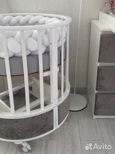 Детская кроватка трансформер круглая и комод