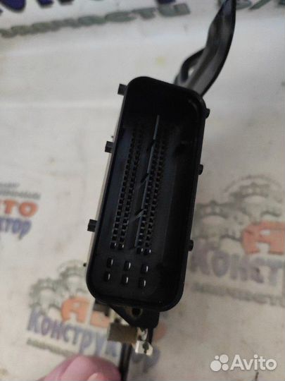 Блок управления двигателем Киа Cee'd Jd универсал