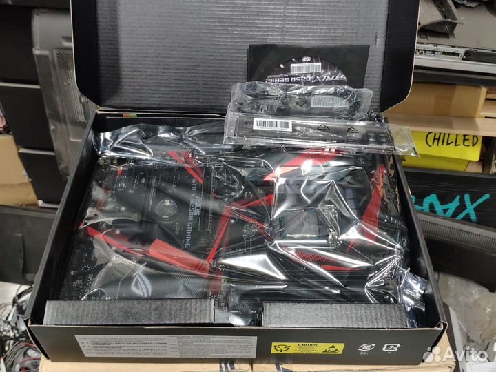 Материнская плата asus ROG strix B250H gaming