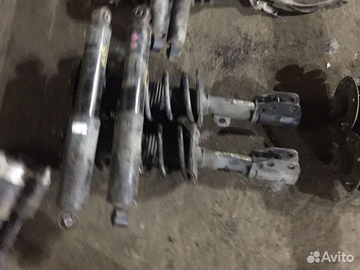 Амортизаторы opel antara 555