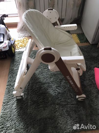 Стульчик для кормления Happy baby