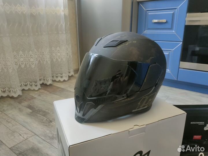 Топовый шлем Icon Airflite Mips Demo