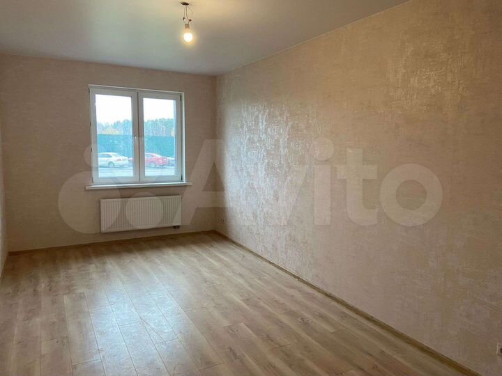 2-к. квартира, 50 м², 1/9 эт.