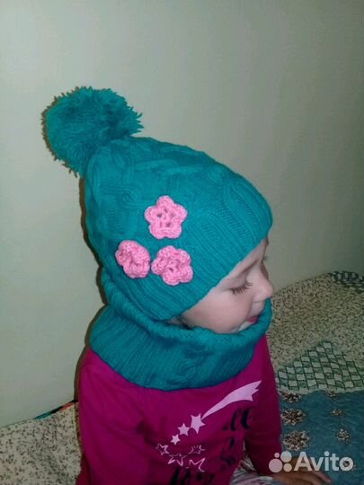 Новый комплект на весну/осень Шапка +снуд ручной в