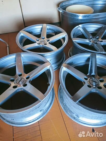 Диски vossen r18 5 114.3
