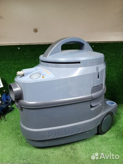 Моющий пылесос Philips Triathlon 1400 Watt turbo