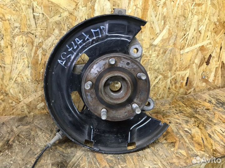 Цапфа передняя правая Opel Astra J седан 1.6 2014