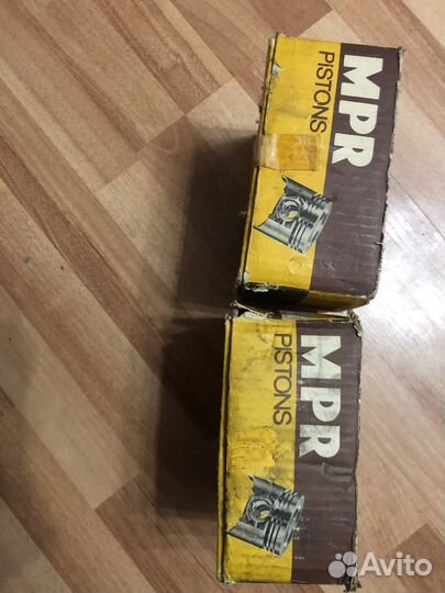 Продам поршни на ваз классику