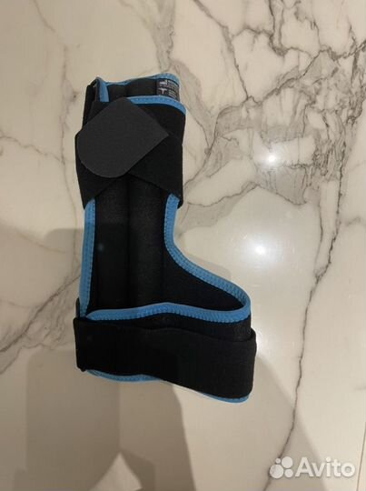 Бандаж на локтевой сустав