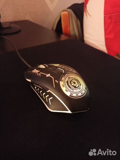Игровая мышь с подсветкой