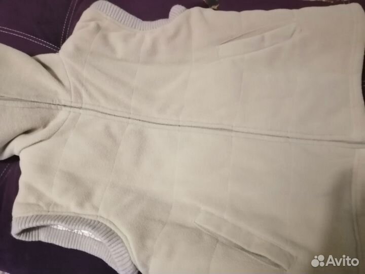 Жилетка флисовая утепленная женская