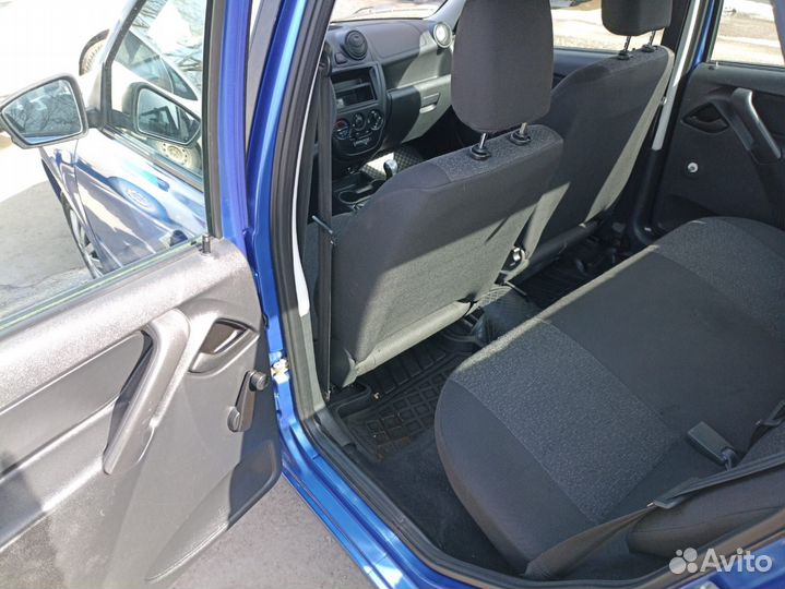 LADA Granta 1.6 МТ, 2018, 49 000 км