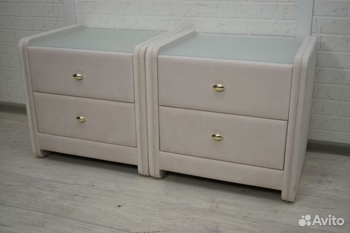 Тумбы прикроватные