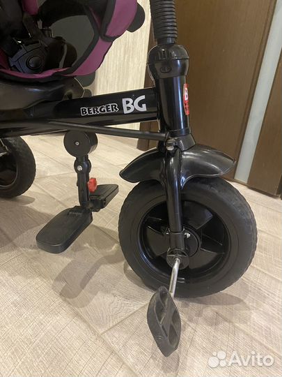 Велосипед трехколесный с ручкой