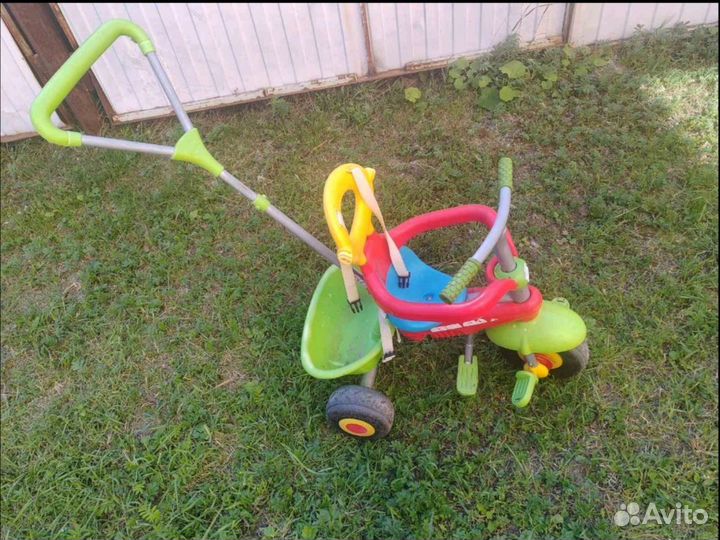 Детский трехколесный велосипед