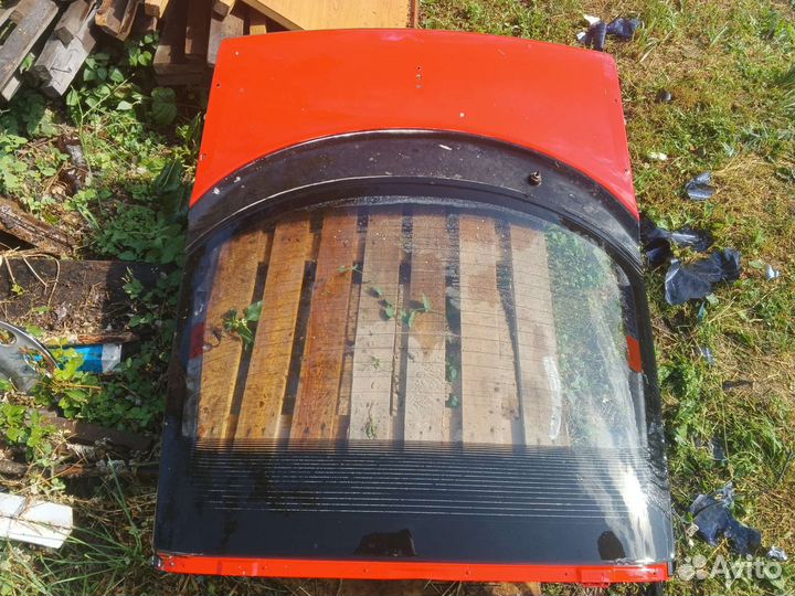 Крышка багажника на митсубиси 3000джити