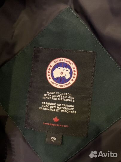 Пуховик женский Canada Goose