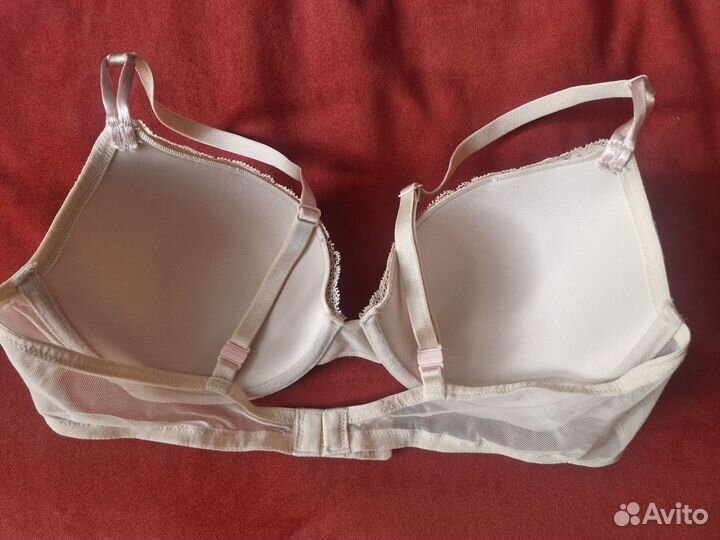 Бюстгальтер Victorias Secret 36B