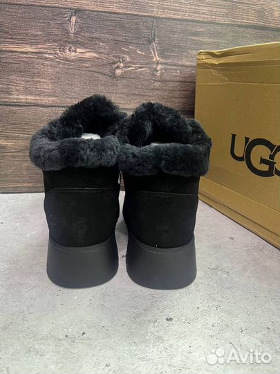 Ботинки зимниеuu ugg