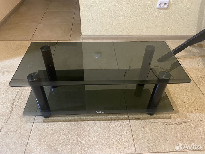 Стеклянная тумба столик
