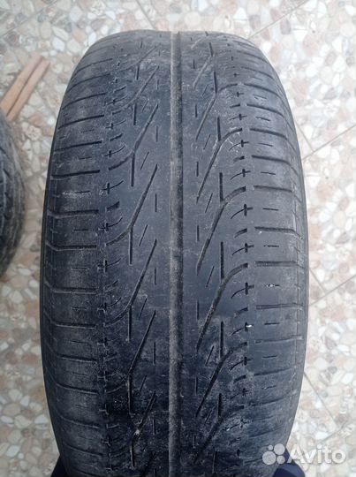 Yokohama C.Drive2 AC02B 215/60 R16 94ZR