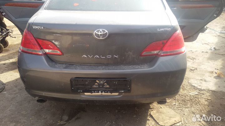 Toyota Авалон 2008 г