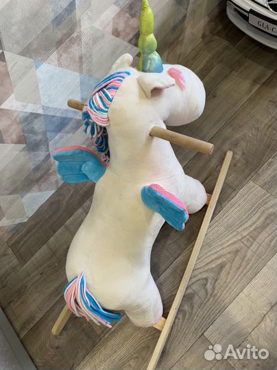 Детская лошадка качалка