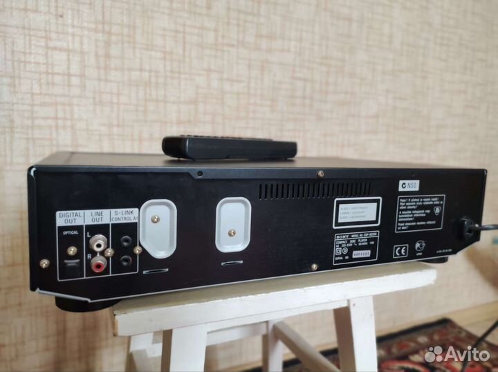 CD проигрыватель sony CDP-XE530