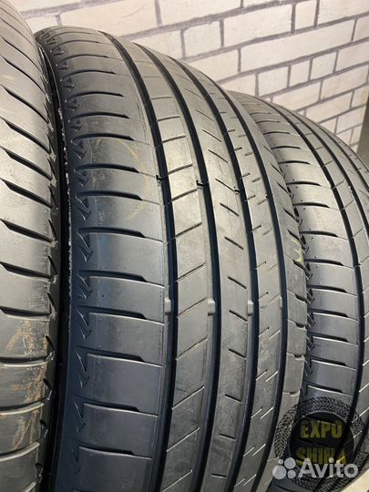 Bridgestone Alenza 001 245/50 R19