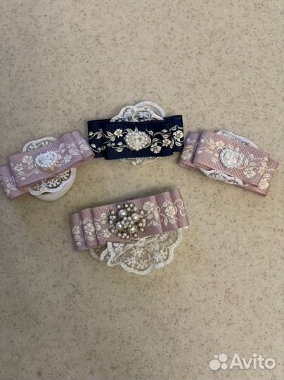 Заколки и брошки в школу