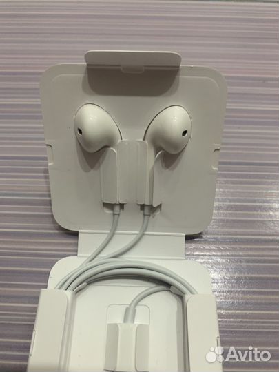 Наушники earpods