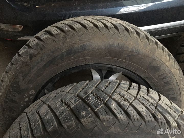 R17 Goodyear UltraGrip 225/65, PCD 5x114.3 DIA 67.1