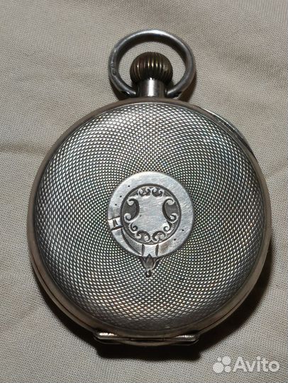 Швейцарские серебряные карманные часы