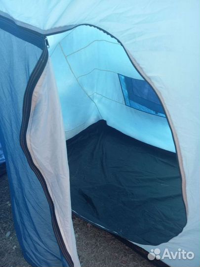 Палатка туристическая 4 местная бу