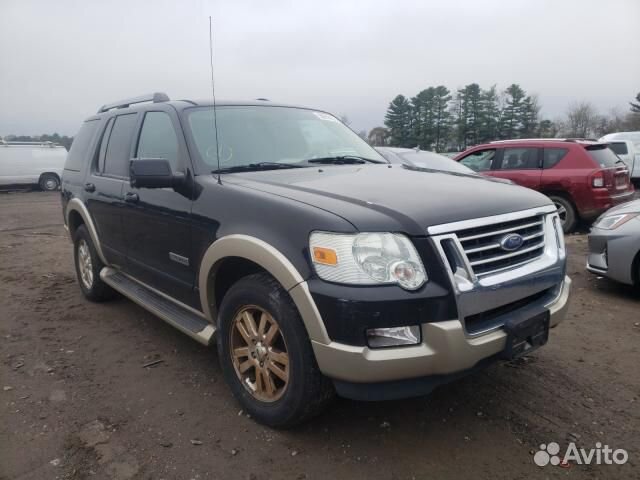 В разборе Ford Explorer 4