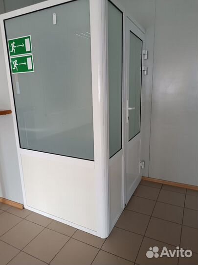 Пластиковая перегородка