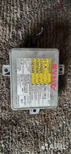 Блок розжига / блок ксенона Mazda Demio DY3W