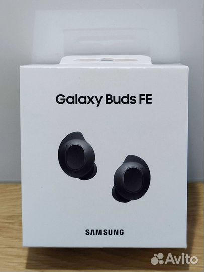 Беспроводные наушники Samsung Galaxy Buds Fe-Новые