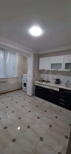 2-к. квартира, 60 м², 2/5 эт.