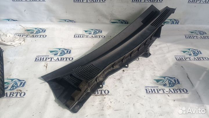 Жабо правое Infiniti FX37 II (2008—2012)