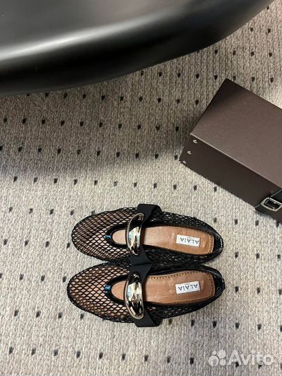 Балетки Alaia