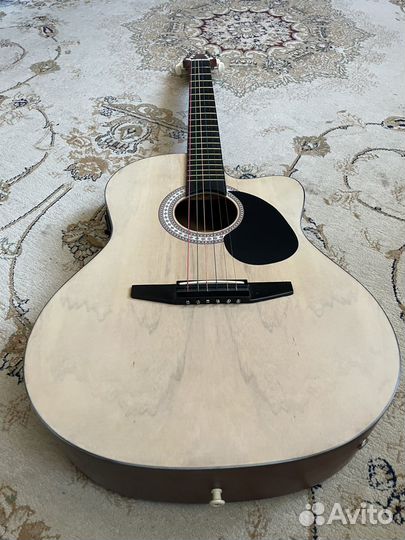 Гитара электроакустика