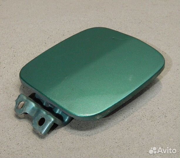 Лючок топливного бака Mitsubishi Colt 5