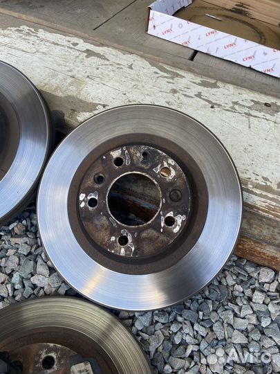 Комплект тормозных дисков Mazda 6 GH