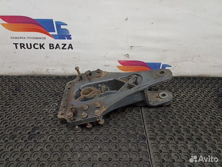 Кронштейн полурессоры задней