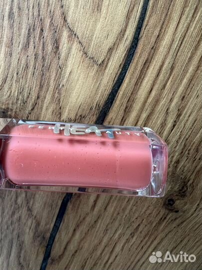 Fenty Beauty Gloss Bomb Heat Universal Fussy Heat