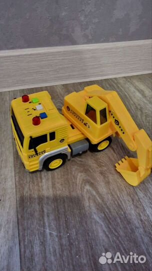 Игрушка экскаватор