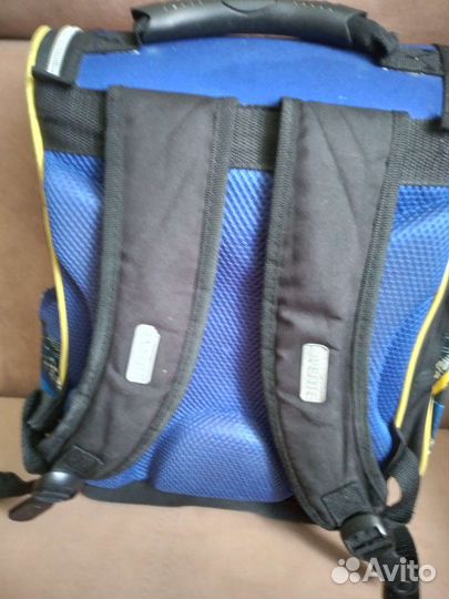 Школьный рюкзак для начальной школы